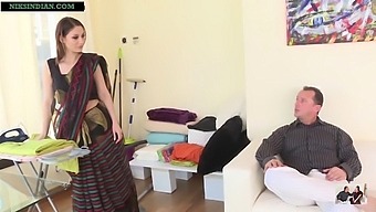 Big Ass Mature Woman Seduces With Saree And Gets Fucked