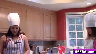 Valentine'S Day Threesome With Stunning Ladies And Big Dick
